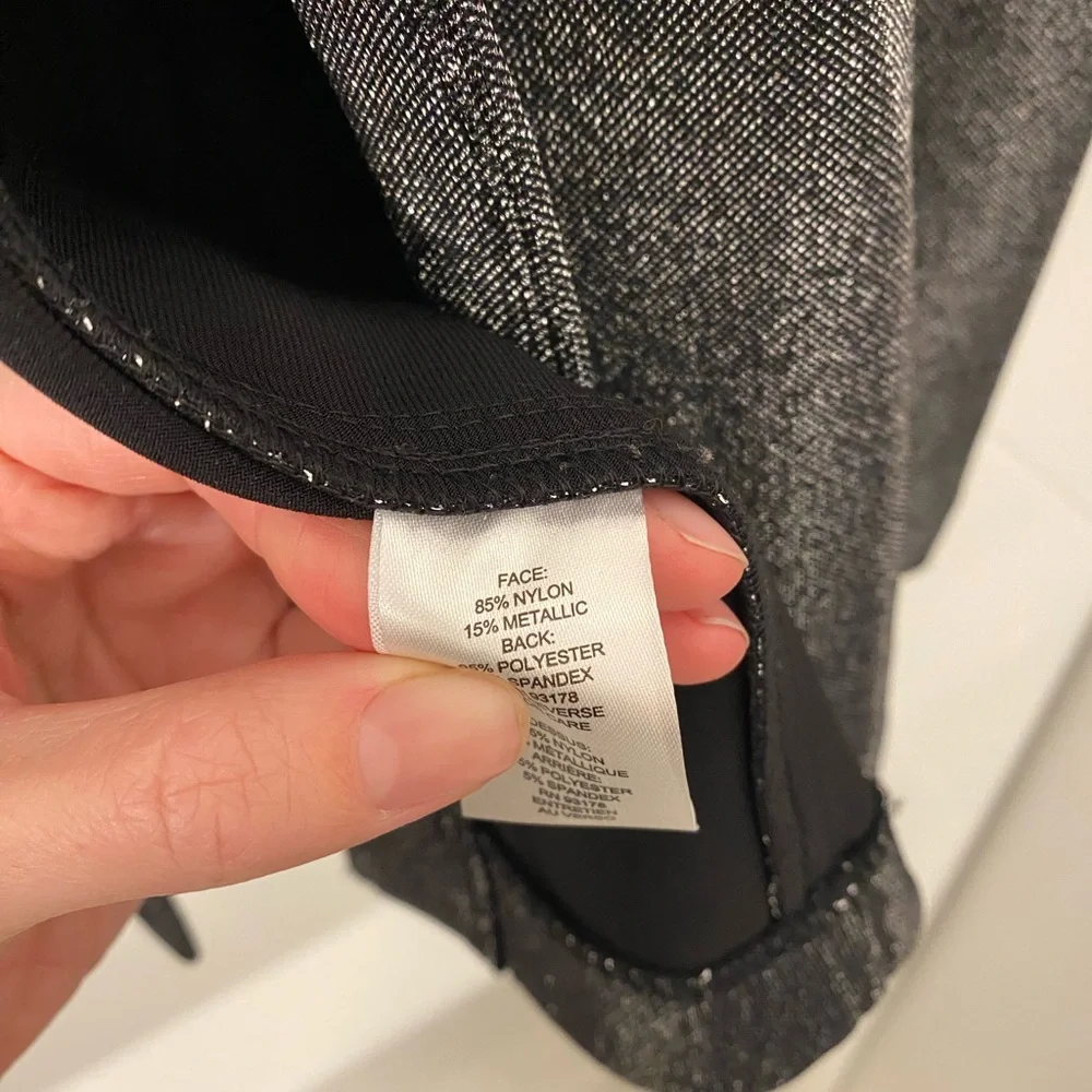 Tahari Metallic Silver Women's Blazer - Picture 5 of 6